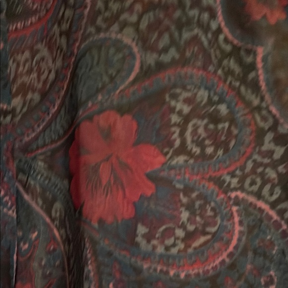 Floral Sheer Robe - Black and Red - Picture 9 of 12